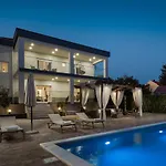 Villa Villas Pakostane *