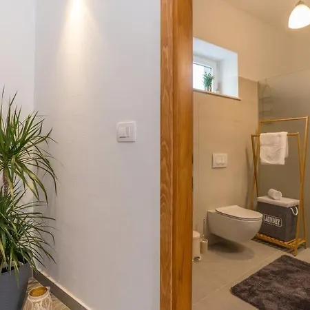 Villas Pakostane Вилла Пакоштане