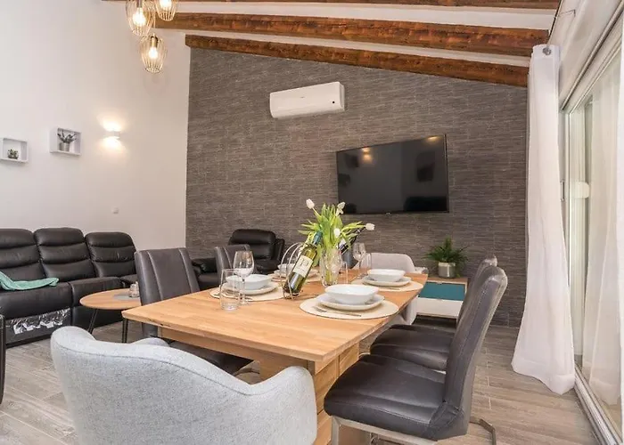Villas Pakostane Pakoštane