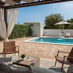Villas Pakostane