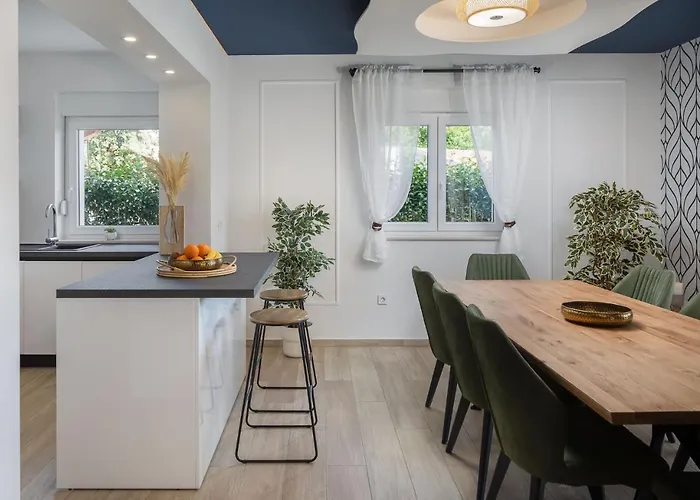 Villas Pakostane וילה פאקוסטאן